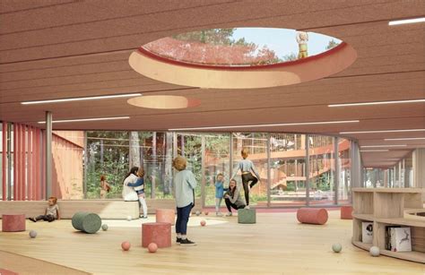 Vidinis darželio kiemas su žaidimų aikštelėmis