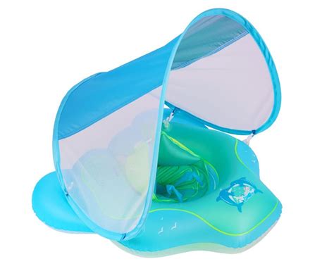 vaikas su pripučiama kėdute su stogeliu baseine