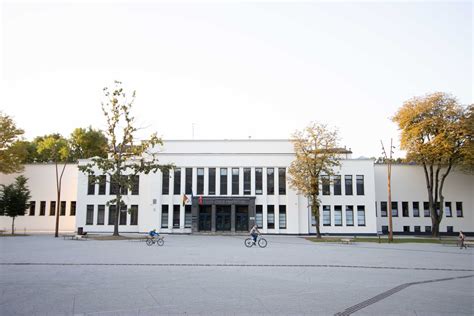 Lietuvos sporto universiteto pastatas Kaune