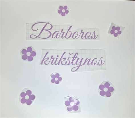 Krikštynų lipdukų gamybos procesas