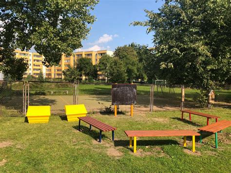 Nežiniuko miesto tematikos aplinka darželyje