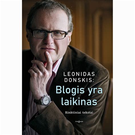 Leonidas Donskis skaito paskaitą ar kalba renginyje