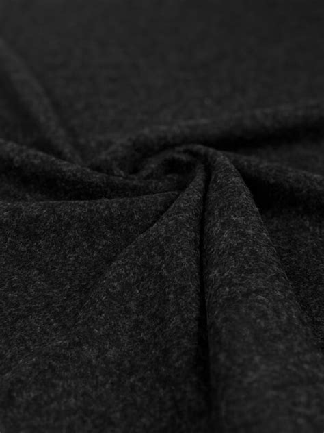 Merino vilnos audinių pavyzdžiai