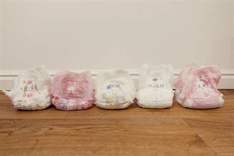 Japoniškų sauskelnių palyginimas pagal sugeriamumą