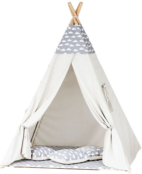 vaikiška palapinė kambaryje