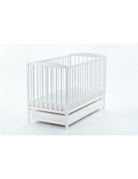 Kūdikių lovytė su baldakimu