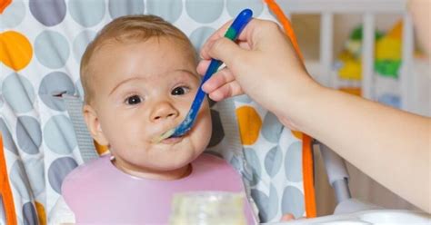 Kūdikis atpila po maitinimo