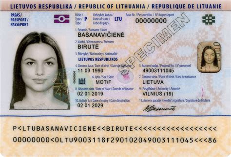 Lietuvos Respublikos pasas ir gimimo liudijimas