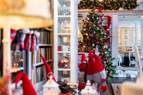Kalėdų senelio laukimas su dovanomis