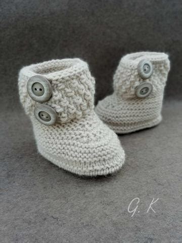 Įvairių spalvų ir modelių megzti batukai kūdikiams