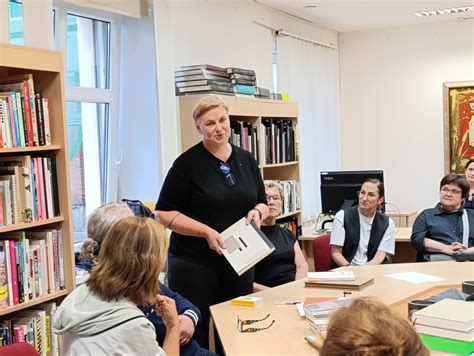 Sena knygų biblioteka