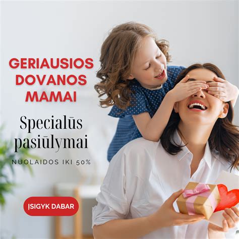 vaikas dovanojantis gėles mamai