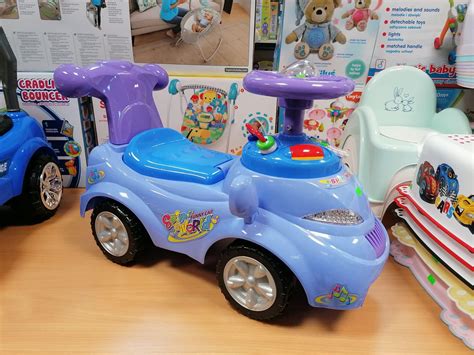 vaikiškų žaislų parduotuvė