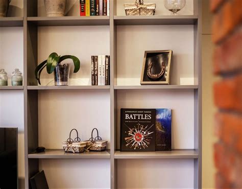 knygos vaikams lentynoje