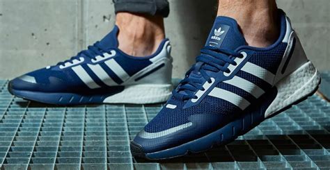„adidas“ batų vidpadžio ir pado detalių nuotrauka