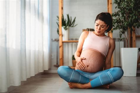 Gimdymo etapai schemoje