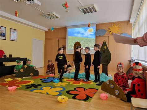 vaikų vaidinimas