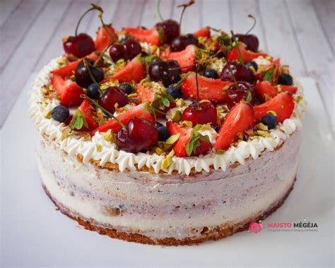 Lengvas vaisinis tortas