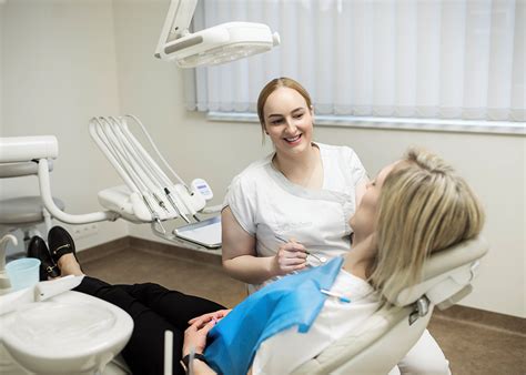 Dantų priežiūros rekomendacijos nėščiosioms