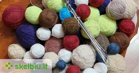 Mezgančios rankos su siūlais ir virbalais