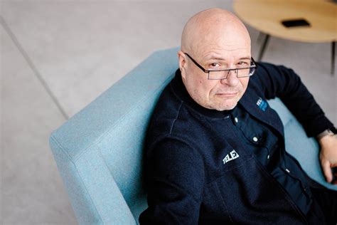Arnoldas Lukošius vedantis renginį