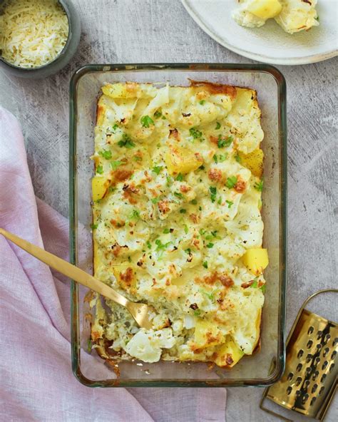 Paruoštas žiedinių kopūstų apkepas su kiaušiniu