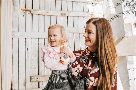 Senjoras ir senjorė švenčia gimtadienį su šeima