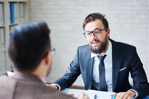 Darbuotojo ir darbdavio santykiai