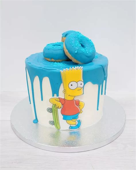 teminis tortas su animacinio filmuko herojais