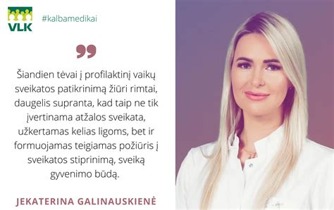 Gydytojas tikrina mokinio sveikatą