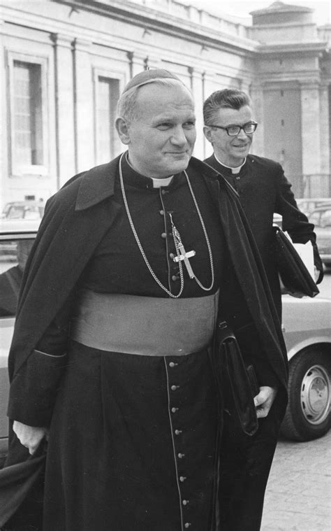 Jaunas Karolis Wojtyla