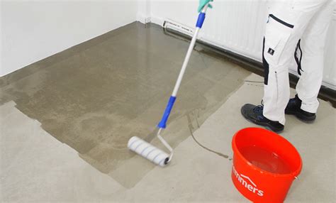 Grindų pagrindo paruošimas ir gruntavimas