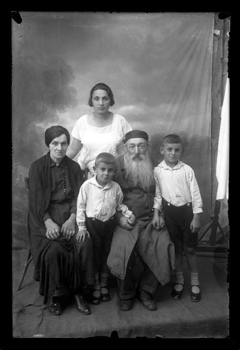 Bedroso Kirkorovo šeimos archyvinė nuotrauka