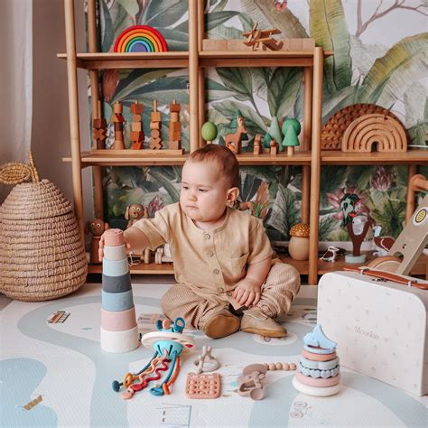 Montessori žaislai vaikų fizinei raidai
