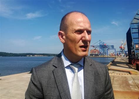 Apolinaras Dambrauskas ir jo auklėtiniai