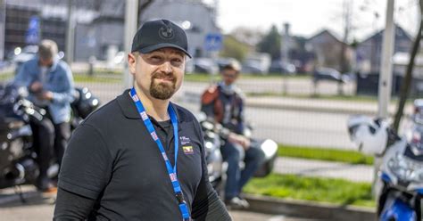 SAMBEL motociklininkų klubo nariai