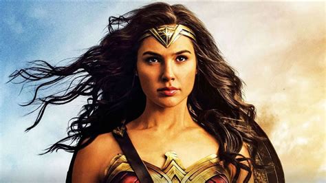 Wonder Woman suknelės detalės