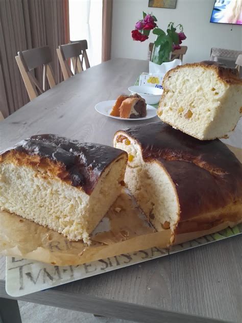 Padvarių socialinės globos namų pastatas ir aplinka