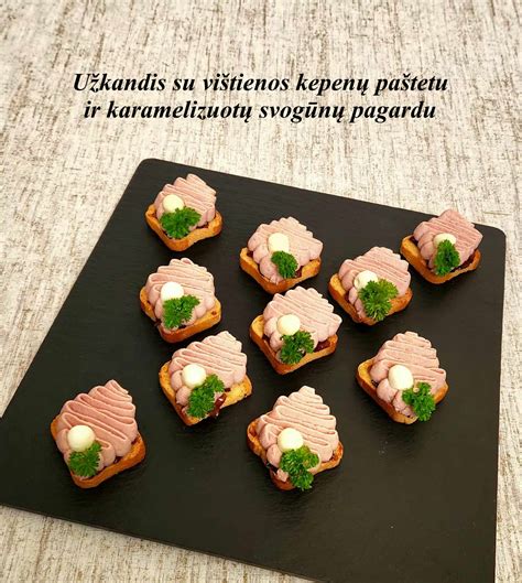 Lentelė su vieno kąsnio užkandžių receptų apžvalga