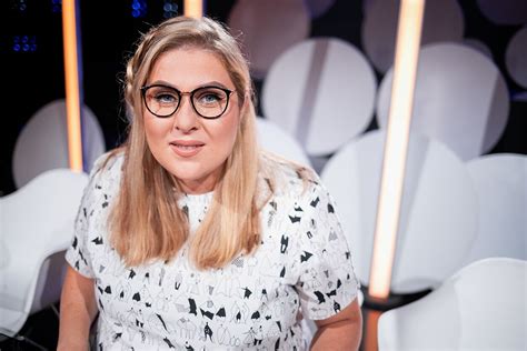 Dovilė Filmanavičiūtė švenčia gimtadienį miško maudynėmis