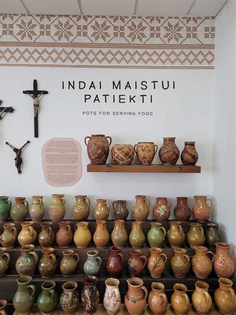 Etnografiniai eksponatai muziejuje