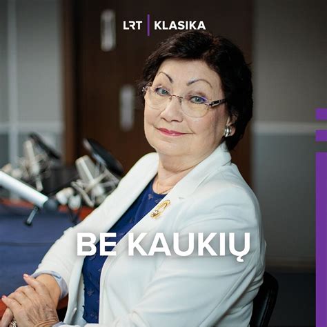 Ona Valiukevičiūtė scenoje