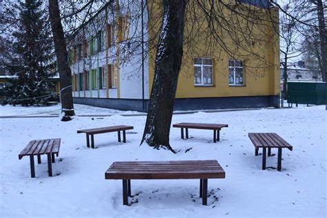 Lopšelio-darželio „Ąžuoliukas“ pastatas ir teritorija