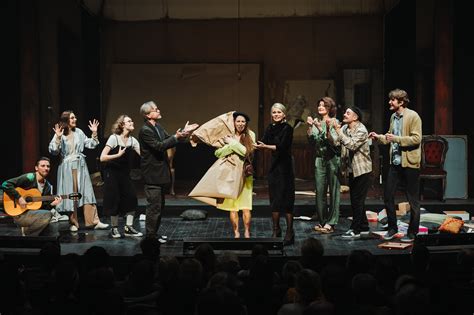 Uruko vazos fragmentas su aukojimo scena