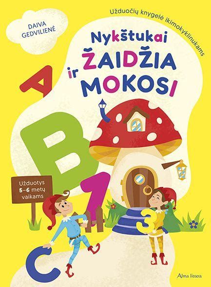 nykštukai miške žaidžia sniege