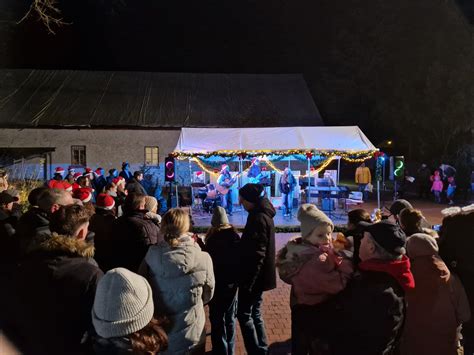 Darželio išleistuvių šventė po atviru dangumi