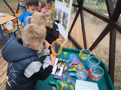Vaikų kūrybiniai darbai ir edukacinės veiklos nuotraukos