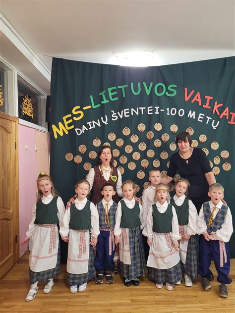 Vaikai, tyrinėjantys Lietuvos etnografinį paveldą