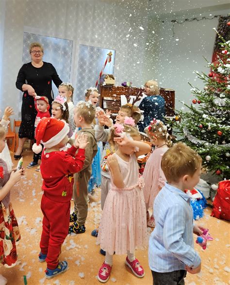 Kalėdinė šventė darželyje