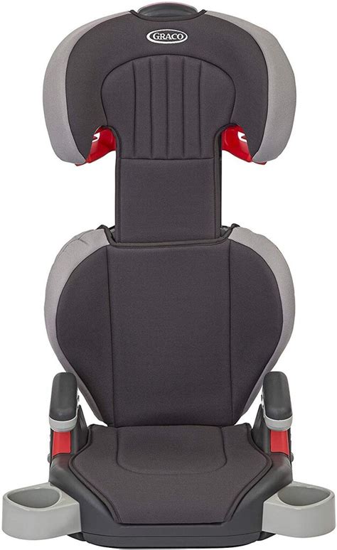 Automobilinė kėdutė su vaiku automobilyje